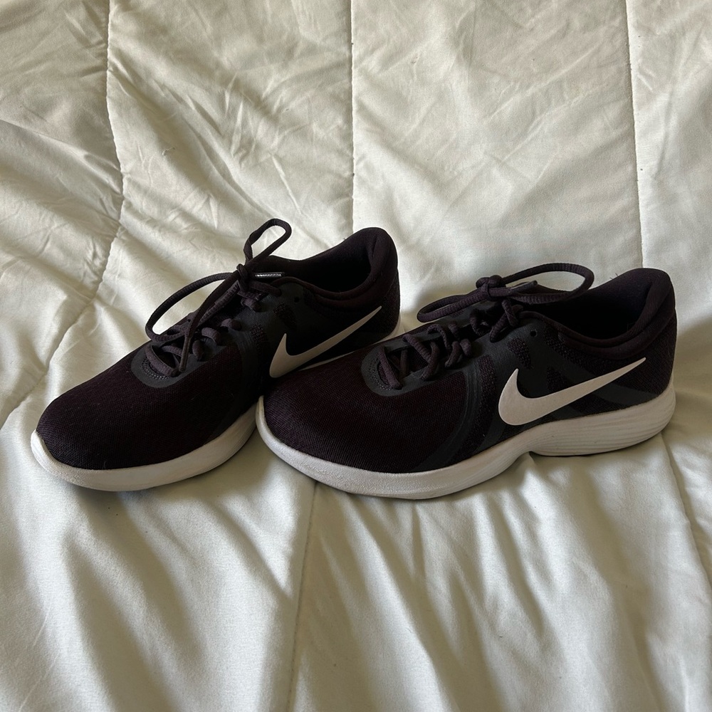 Women’s Nike Revolution 4 Dark Purple Sneakers